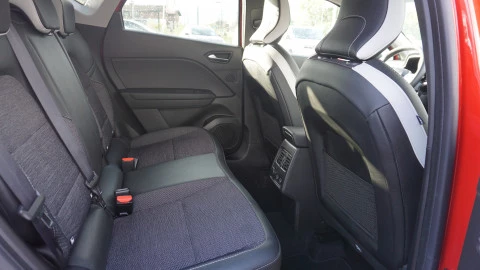 Renault Captur techno TCe 67kW (90CV)