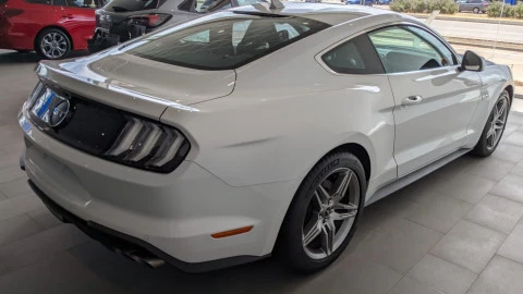 Ford Mustang 5.0 Ti-VCT V8 331KW Mustang GT AT(Fast.)