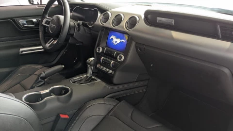Ford Mustang 5.0 Ti-VCT V8 331KW Mustang GT AT(Fast.)