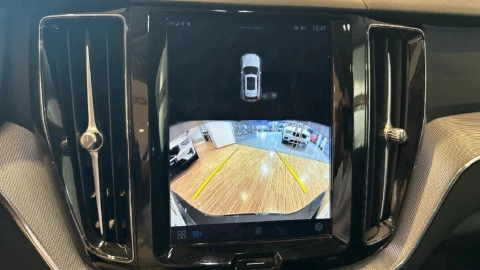 Volvo XC60 2.0 T6 AWD Recharge Plus Dark Auto