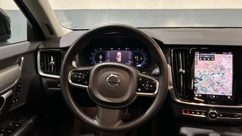 Volvo V90 Cross Country 2.0 B4 D Core AWD Auto