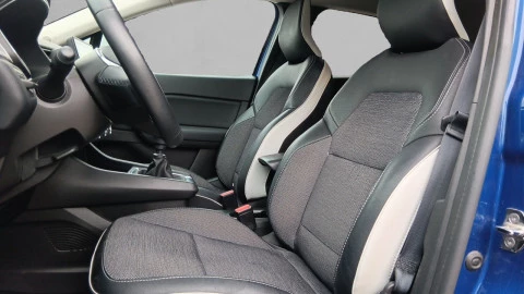 Renault Captur Fast Track TCe 140CV GPF Micro Híbrido