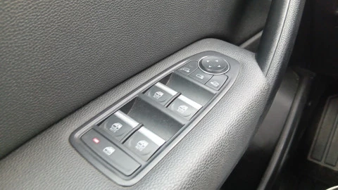 Renault Captur Fast Track TCe 140CV GPF Micro Híbrido