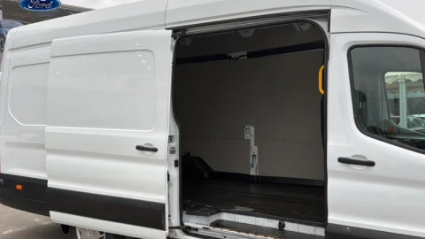 Ford Transit 350 96kW L4H3 Van Trend RWD