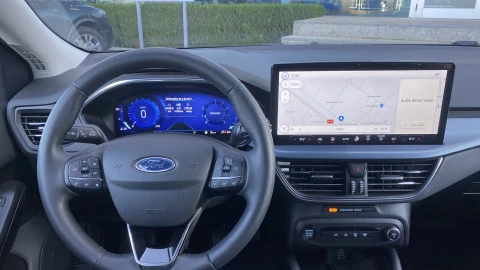 Ford Focus 1.0 Ecob. MHEV 114kW Active Design SIP