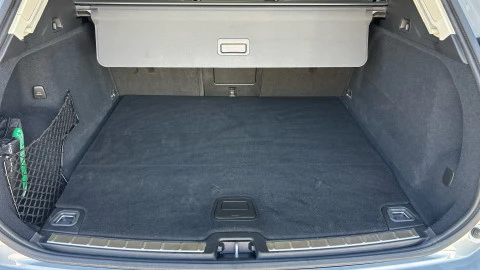 Volvo XC60 2.0 T6 AWD Recharge Ultra Dark Auto