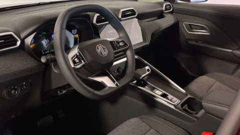 MG ZS Hybrid+ Standard