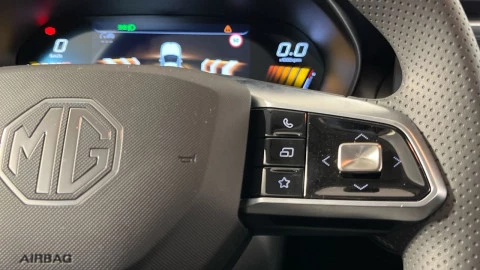 MG ZS Hybrid+ Standard