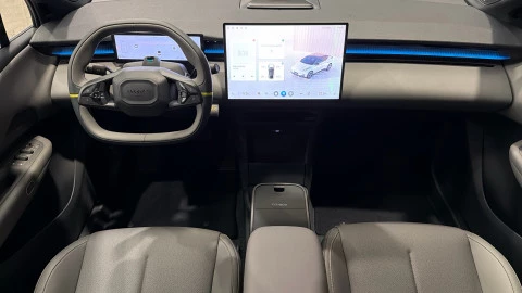 Lynk & Co 02 BEV 66kWh More 200 kW (272 CV)