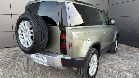 Land Rover Defender 3.0D I6 250 S 90 Auto 4WD MHEV