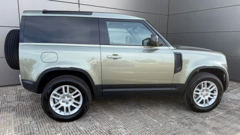 Land Rover Defender 3.0D I6 250 S 90 Auto 4WD MHEV