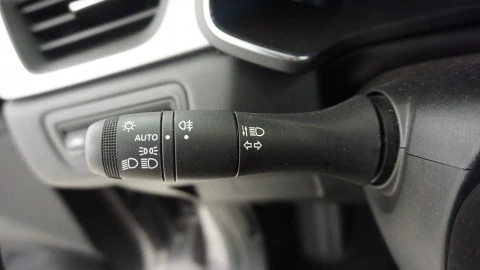 Renault Captur techno TCe 67kW (90CV)