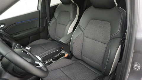 Renault Captur techno TCe 67kW (90CV)