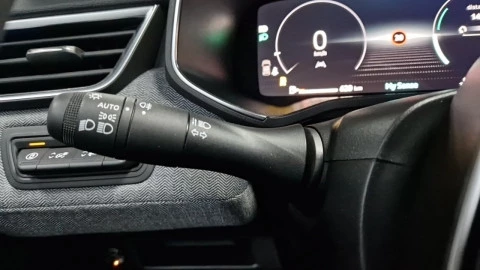 Renault Clio techno Eco-G 100cv (74kW)