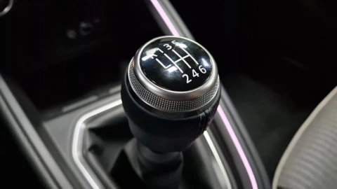 Renault Clio techno Eco-G 100cv (74kW)