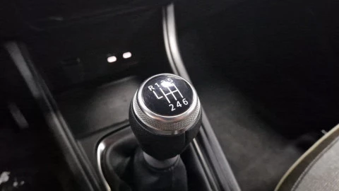 Renault Captur techno Eco-G 100cv (74 kW)