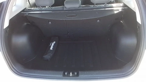 Kia Niro 1.6 GDi HEV 104kW (141CV) Concept