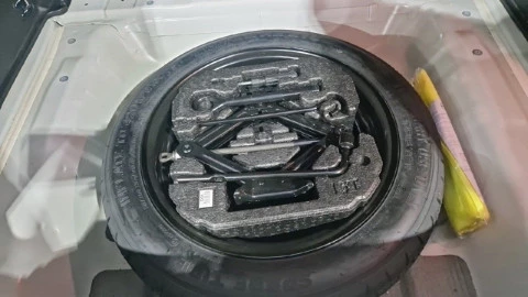 Kia Niro 1.6 GDi HEV 104kW (141CV) Concept