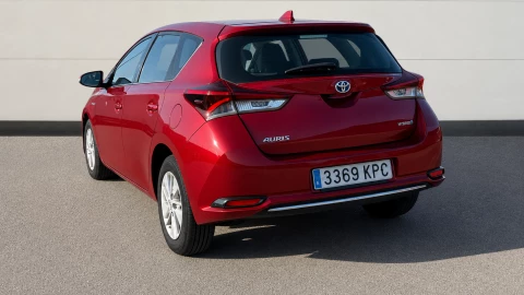 Toyota Auris 1.8 140H Hybrid Advance