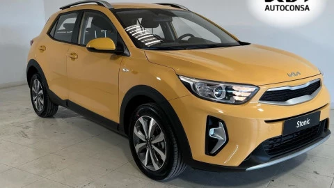 Kia Stonic 1.0 T-GDi 74kW (100CV) MHEV MT Concept Kia Stonic 1.0 T-GDi 74kW (100CV) MHEV MT Concept