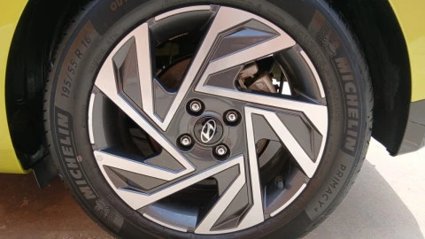 Hyundai i20 1.0 TGDI 74kW (100CV) 48V Klass