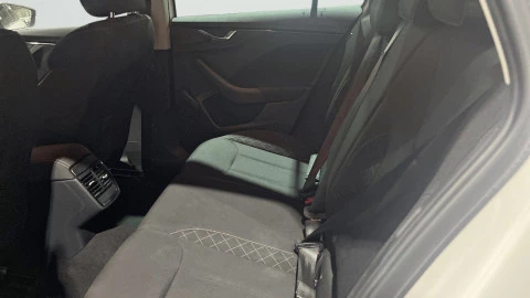 Skoda Kamiq 1.0 TSI 70kW (95CV) Emotion