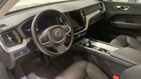 Volvo XC60 2.0 B4 D Core Auto
