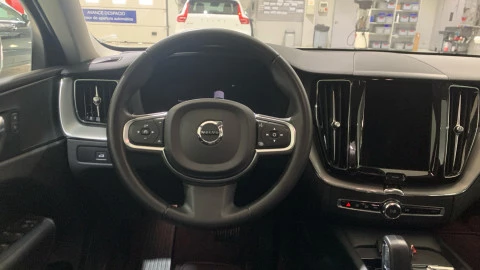 Volvo XC60 2.0 B4 D Core Auto