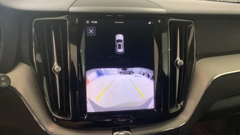 Volvo XC60 2.0 B4 D Core Auto