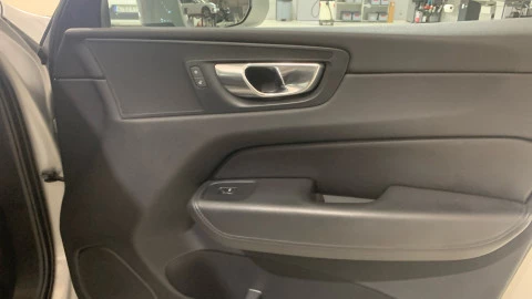 Volvo XC60 2.0 B4 D Core Auto