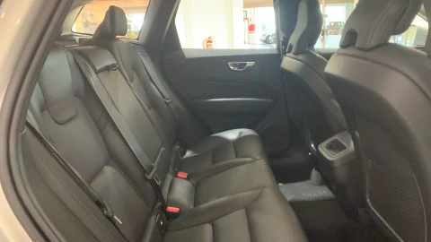 Volvo XC60 2.0 B4 D Core Auto