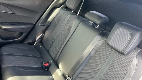 Peugeot 2008 GT Pack Puretech 130 S&S EAT8
