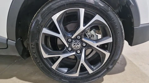 Toyota C-HR 1.8 125H Advance