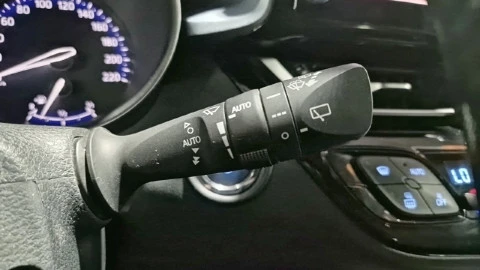Toyota C-HR 1.8 125H Advance