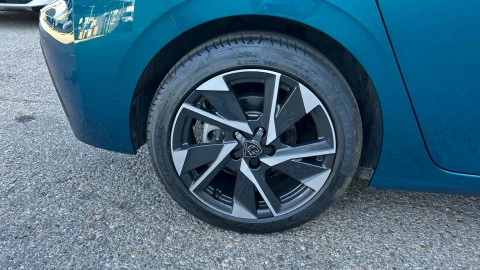 Peugeot 308 5P Allure PureTech 130 S&S MAN