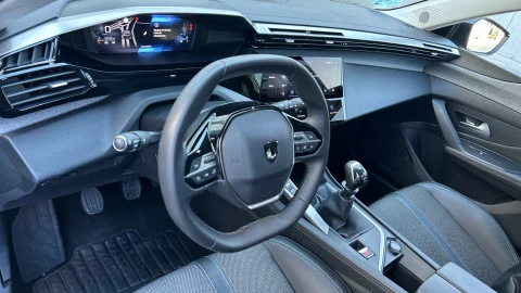 Peugeot 308 5P Allure PureTech 130 S&S MAN