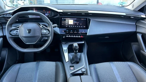 Peugeot 308 5P Allure PureTech 130 S&S MAN