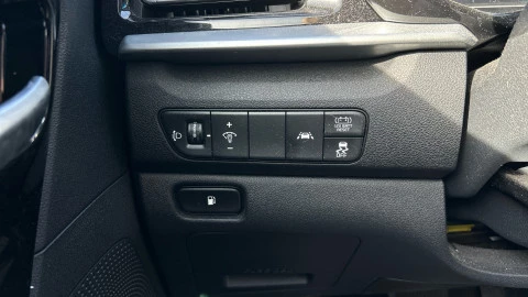 Kia Niro 1.6 GDi HEV 104kW (141CV) Drive