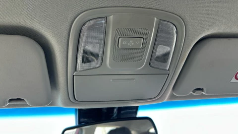 Kia Niro 1.6 GDi HEV 104kW (141CV) Drive