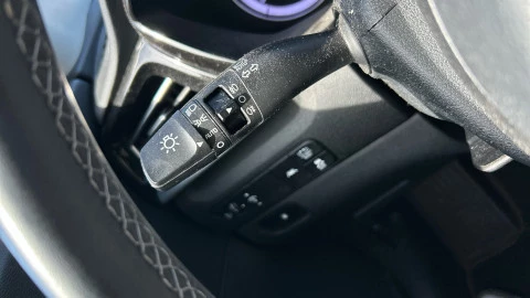 Kia Niro 1.6 GDi HEV 104kW (141CV) Drive