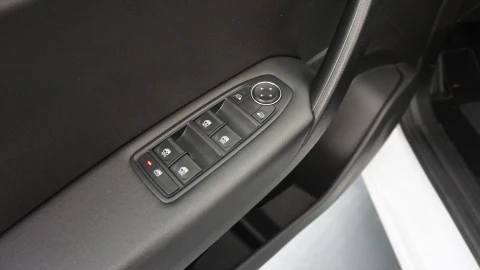 Renault Captur equilibre TCe 67kW (90CV)