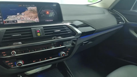 BMW X3 X3 xDrive 20dA Business