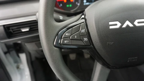 Dacia Jogger Essential 74kW (100CV) ECO-G 5 plazas