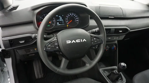 Dacia Jogger Essential 74kW (100CV) ECO-G 5 plazas