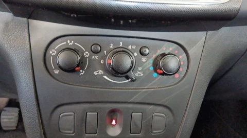 Dacia Sandero Stepway Essential Blue dCi 70kW (95CV)