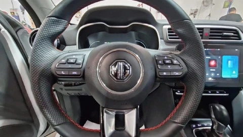 MG ZS 1.0T Luxury Auto