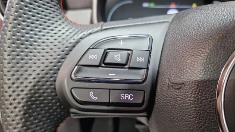MG ZS 1.0T Luxury Auto