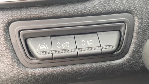 Renault Clio Equilibre TCe 67 kW (91CV)