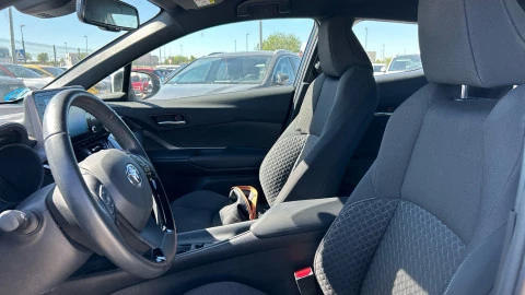 Toyota C-HR 1.8 125H Active