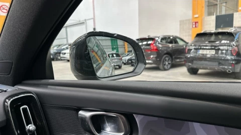 Volvo C40 Electrico Recharge Core Auto 170 kW (231 CV)